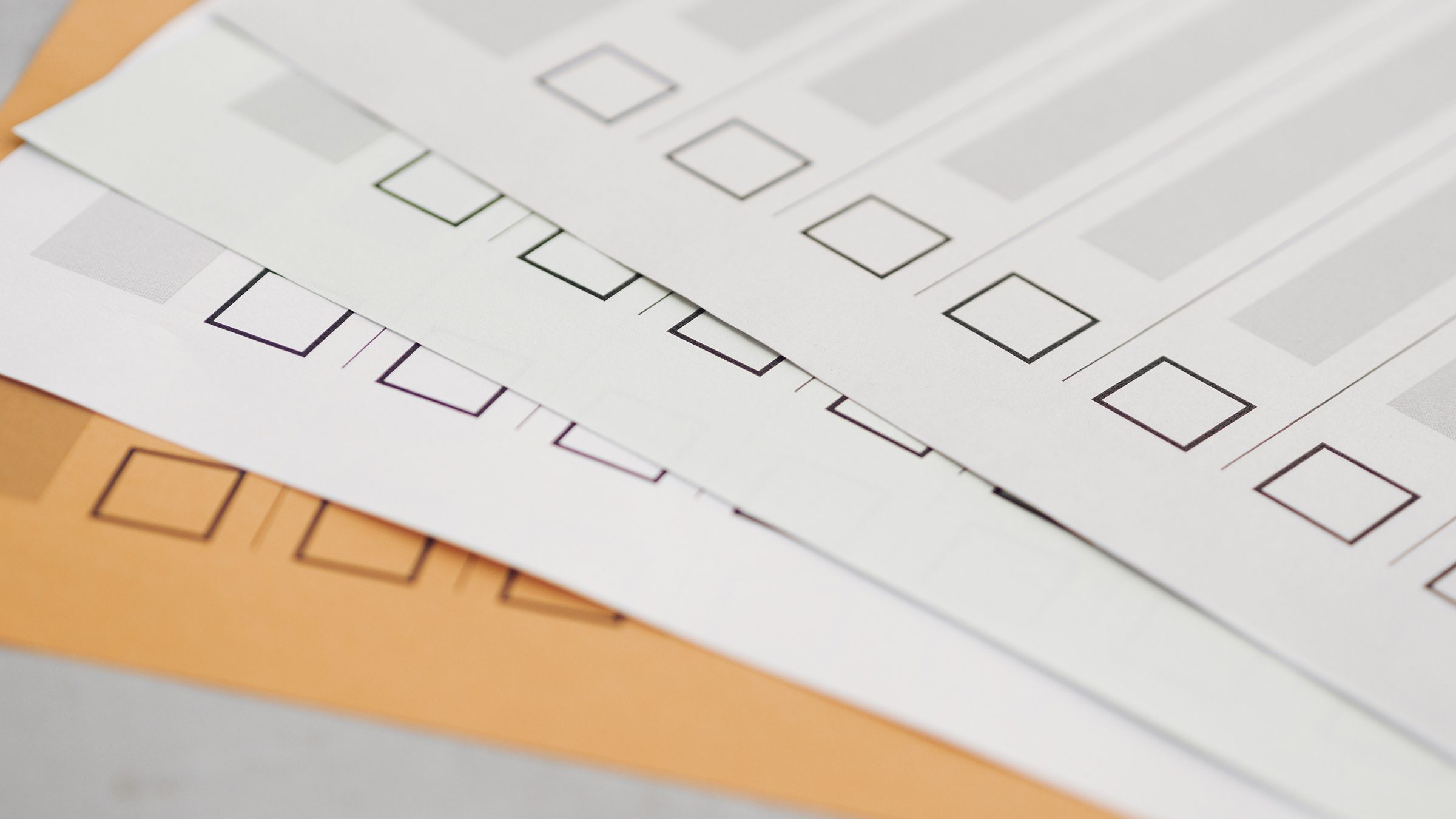 Checklist prepress opakowania – lista kontrolna przed wysłaniem plików do drukarni.